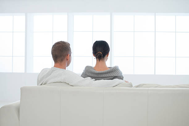 istock loving couple in new house 528708341