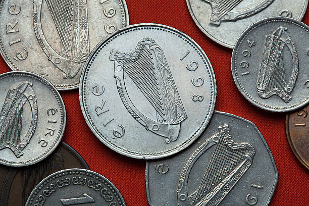 istock Coins of Ireland. Celtic harp 528728812