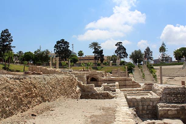 istock Ancient Roman Theatre 528766397