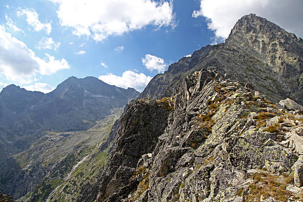 istock Lomnicky stit - peak in High Tatras, Slovakia 528777071