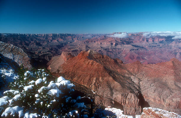 istock Grand Canyon in Winter 528778761