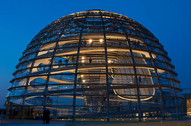 istock Cupola on top of the Reichstag 528825471