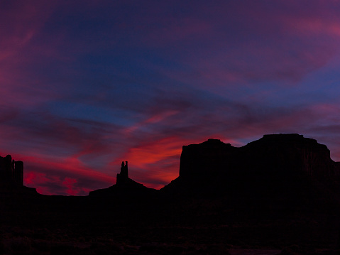 United States. State of Arizona. Monument Valley at sunset. Monument Valley is a region of the Colorado Plateau. Its Navajo name, Tsé Biiʼ Ndzisgaii, means 