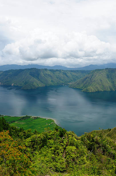 istock Toba lake on Sumatra 528898111