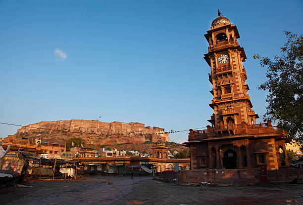 ghanta ghar tower, sadar market, jodhpur, rajasthan, inde - india brahmin hinduism tourism photos et images de collection