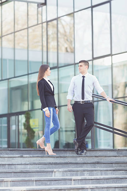 istock Business People on a Coffee Break 528913586