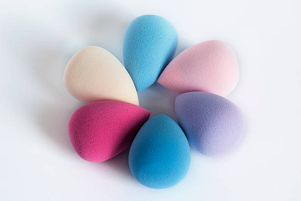 istock Cosmetic beauty blenders on a white background 528918566