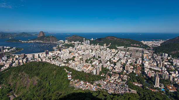 istock Rio de Janeiro Skyline with Sugarloaf Mountain 528922966