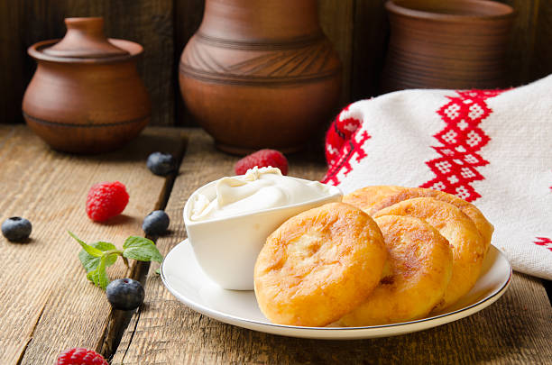 istock Russian cottage cheese pancakes with raspberries, 528955004
