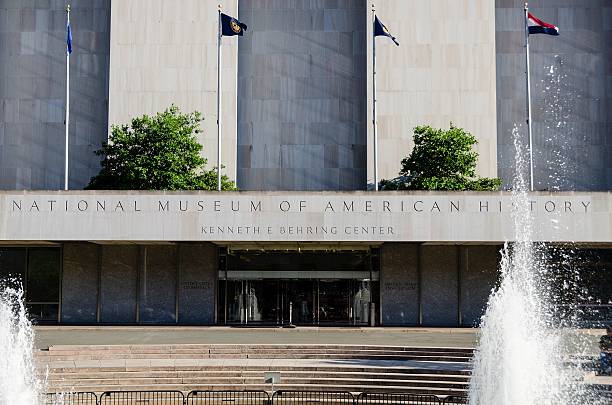 National Museum of American History in Washington DC Washington DC, USA - June 4, 2012: Entrance to the famous National Museum of American History in Washington DC. smithsonian museums stock pictures, royalty-free photos & images