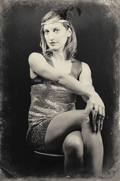 istock Female style 30s art 528980592