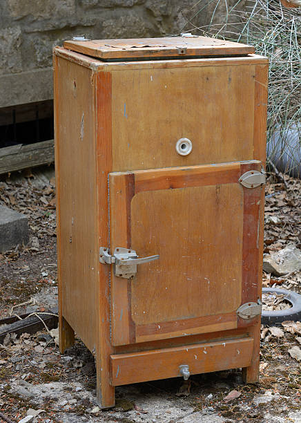 istock Antique Wooden Icebox 528982998