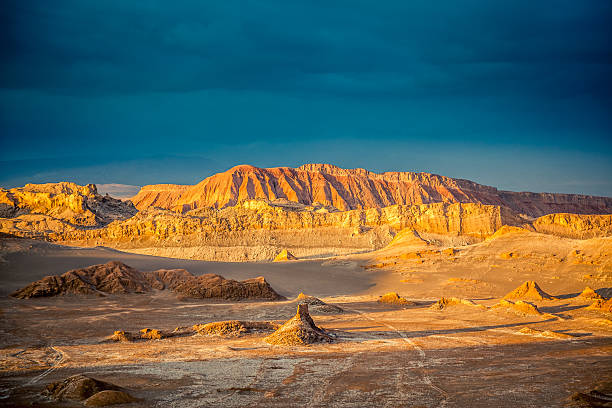 Valley of the Moon, Moon Valley at Sunset, Atacama Desert Moon Valley, Moon Valley at Sunset, Atacama Desert atacama desert photos stock pictures, royalty-free photos & images