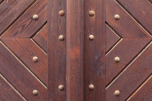 istock old entrance door7 529029713