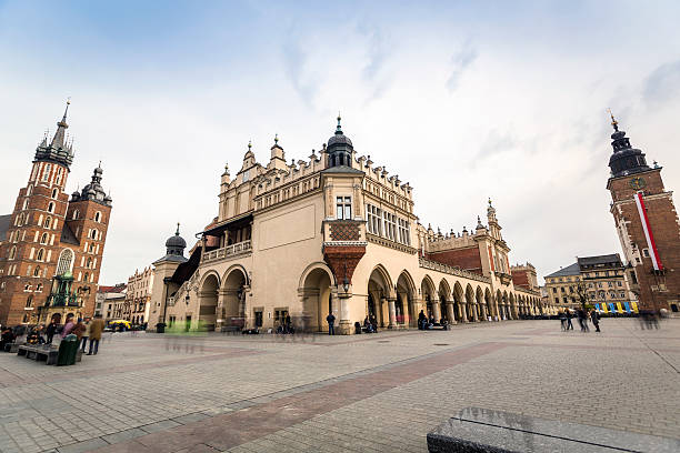 istock Market square with historic buildings in Krakow 529078718