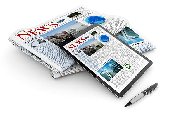daily news - newspaper the media reading digital display zdjęcia i obrazy z banku zdjęć