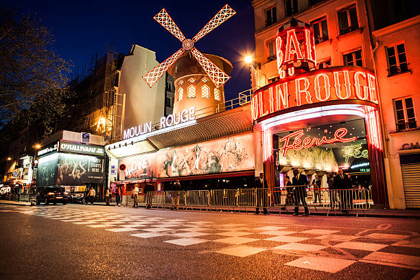 moulin rouge - sex district imagens e fotografias de stock