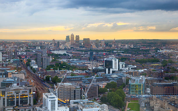 istock London, Canary Wharf 529139396
