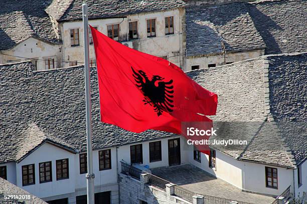 Flagge Von Albanien Stockfoto und mehr Bilder von Albanien - Albanien, Flagge, Adler