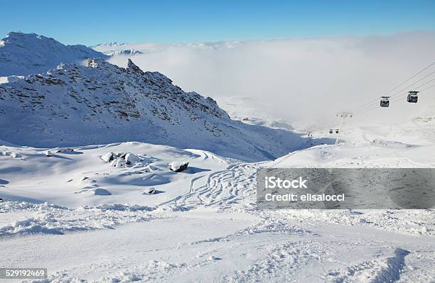 Val Thorens Stock Photo - Download Image Now - Albertville - France, Chambery - France, Cold Temperature