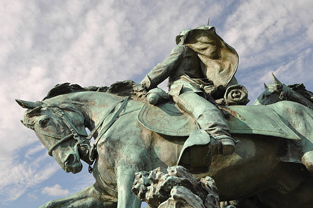 istock Horses in the Civil War Monument 529206323