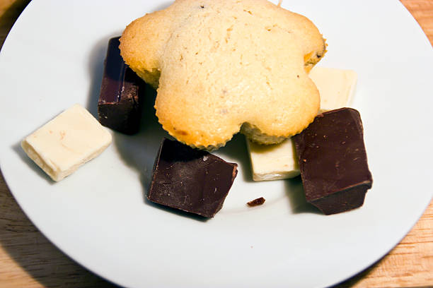 istock Dessert with black and white chocolate 529220723