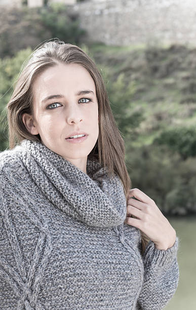 istock Beautiful young girl 529272213