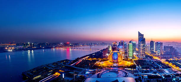 istock cityscape night view in hangzhou 529315739