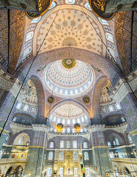 istock New mosque in Fatih, Istanbul 529327099