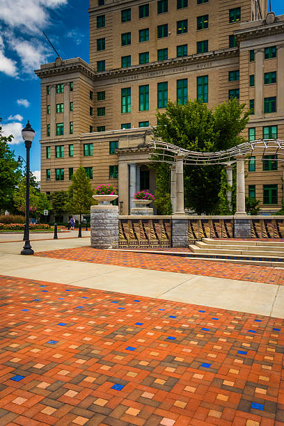 istock Pack Square Park and the Buncombe County Courthouse in Asheville 529327233