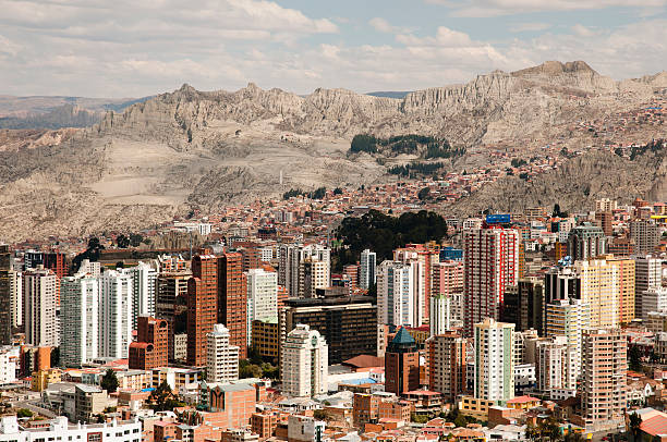 istock La Paz City - Bolivia 529330751