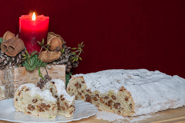 istock Christmas cake with Christmas decoration 529388531