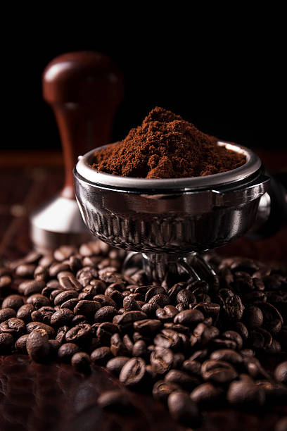 guatemala café moído - tamper imagens e fotografias de stock