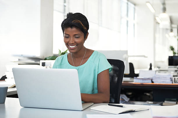 istock Making her business dreams a reality with online resources 529420438