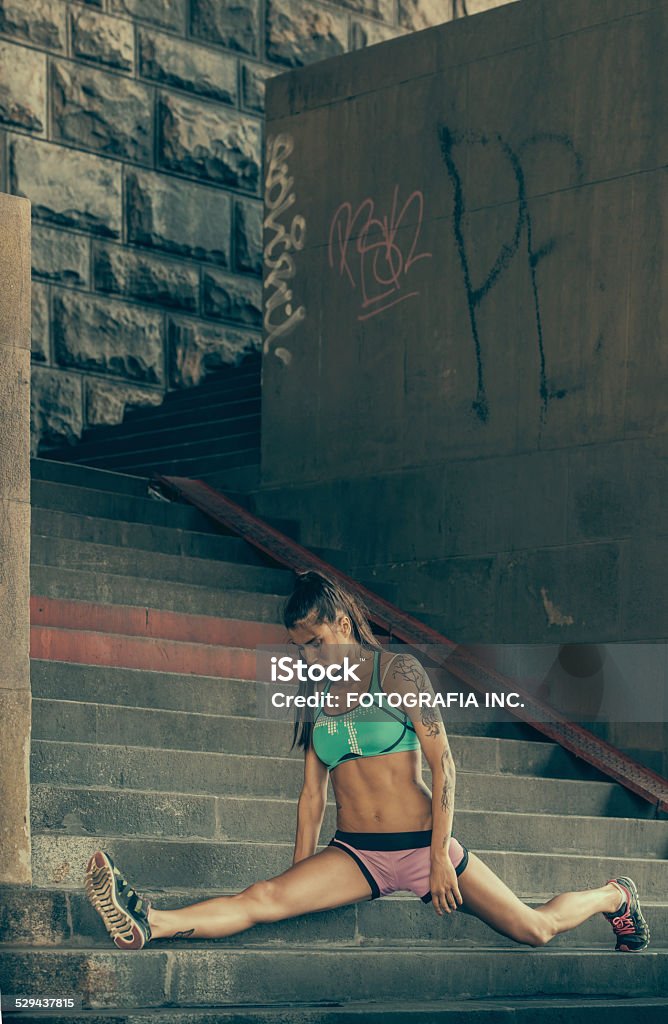 Urban Fitness routine Sometimes person has to push more! Work out harder. Sometimes it's more fun to practice strength at everyday places and spaces. Abdominal Muscle Stock Photo