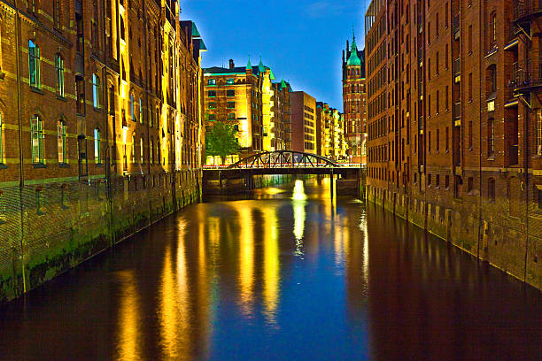 istock Speicherstadt in Hamburg by night 529499871