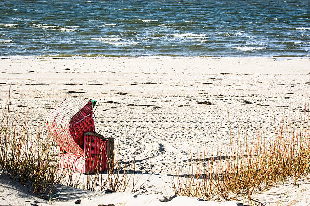 istock hooded beach chair 529500027