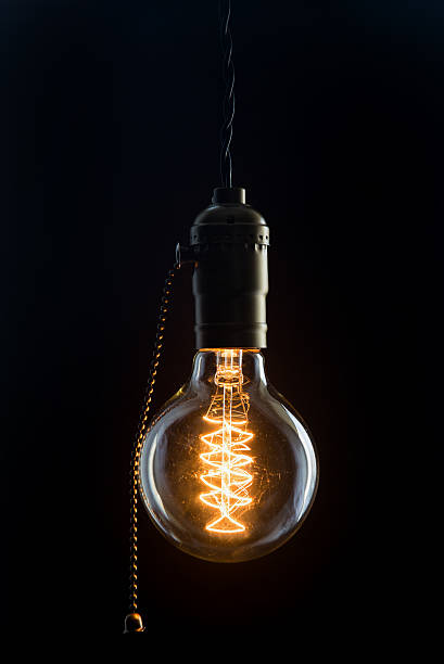 빈티지 백열 에디슨 형 전구 - light bulb electricity inspiration orange 뉴스 사진 이미지