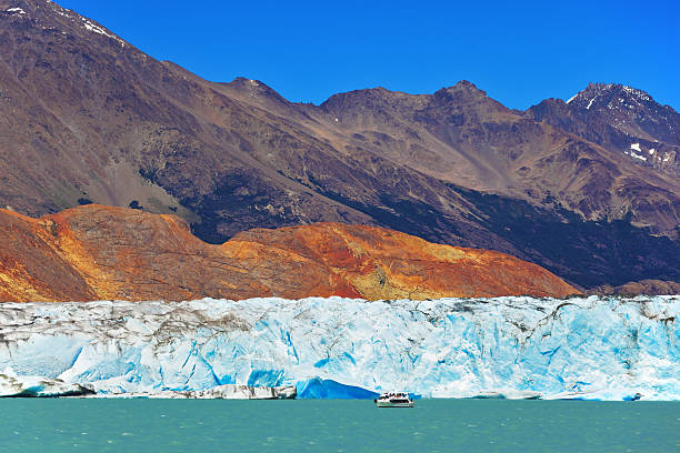 istock Unique lake Viedma in Argentine 529554807
