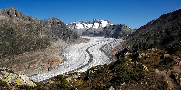 glaciar altesch - aletsch glacier fotografías e imágenes de stock