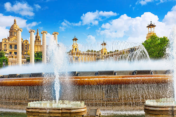 museo nazionale a barcellona - castle catalonia spain majestic foto e immagini stock