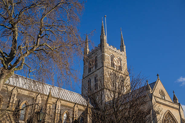 istock Southwark Cathedral on a clear day 529587545