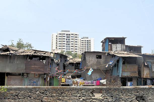 istock Ramshackle huts in Mumbai's slum Dharavi 529647995