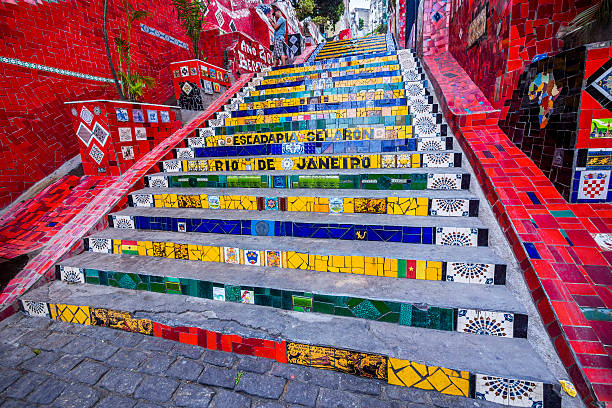 selarón-treppe in rio de janeiro, brasilien - rio de janeiro brazil steps staircase stock-fotos und bilder