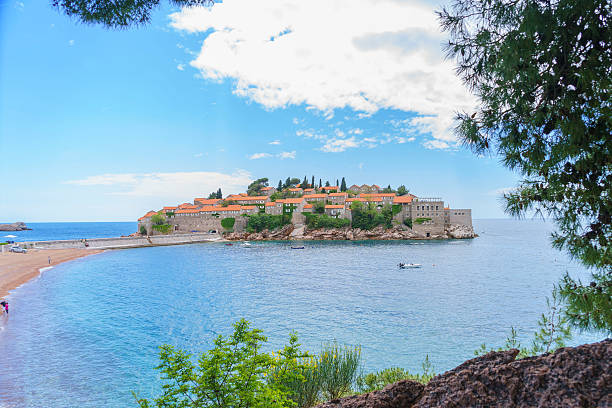 istock Island Sveti Stefan 529685566