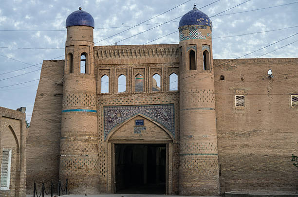 istock West gate (Palvan Darvoza) of Khiva old city, Itchan Kala. 529685678