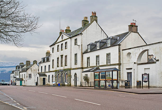 Inveraray, Scotland Town of Inveraray, Argyll and Bute, Scotland with old historical buildings loch fyne stock pictures, royalty-free photos & images