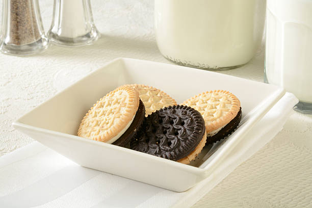 istock Cookies and milk 529918361