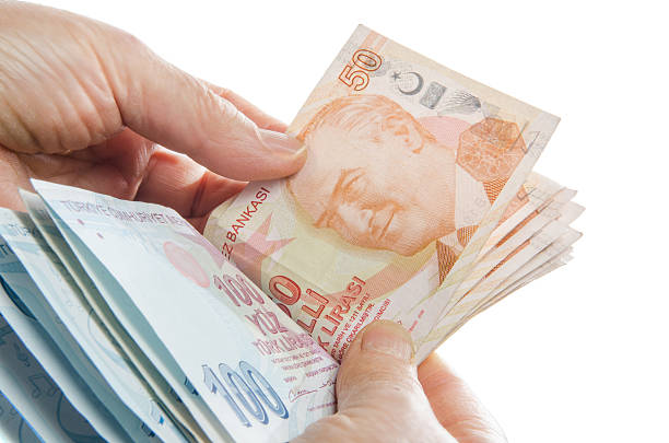 conteggio del denaro-lira turca - currency bill paper number 50 foto e immagini stock