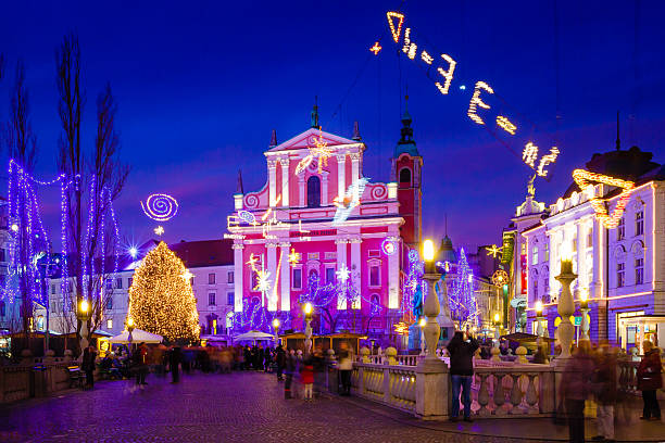 istock Christmas time decorated Preseren square in Ljubljana 529946487